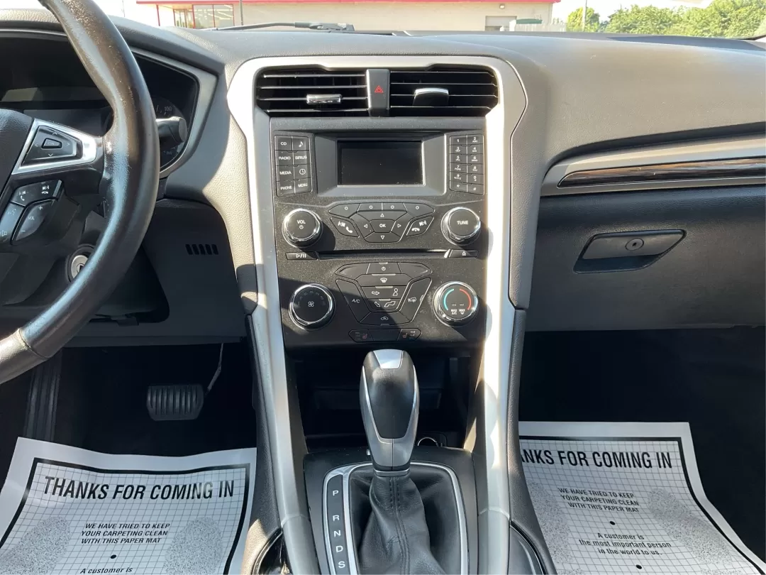 2014 Ford Fusion SE (3FA6P0H90ER) with an Other engine, located at 1184 Kauffman Ave, Fairborn, OH, 45324, (937) 908-9800, 39.807072, -84.030914 - Discover the perfect blend of style, comfort, and reliability with the 2014 Ford Fusion SE, available now at Advantage Car and Credit in Fairborn, OH. If you're on the lookout for a dependable sedan that's great for long commutes, weekend getaways, or simply running errands around the Fairborn area, - Photo#13