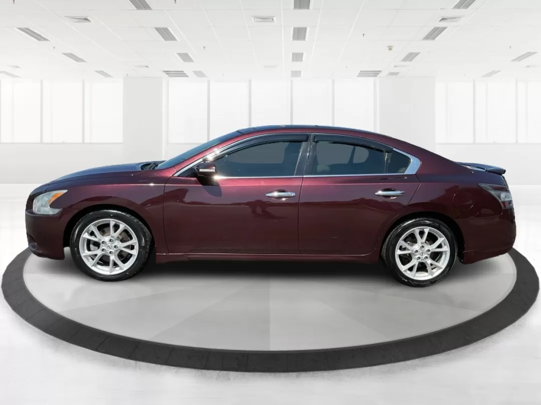 2014 Nissan Maxima 3.5 SV (1N4AA5AP9EC) with an VQ 3.5L V-6 DOHC engine, located at 8750 N County Rd 25A, Piqua, OH, 45356, (937) 908-9800, 40.164391, -84.232513 - **Discover Your Next Adventure with the 2014 Nissan Maxima at Advantage Car and Credit!**<br /> <br /> Are you ready to elevate your daily commute or embark on exciting weekend getaways? Look no further than the stunning 2014 Nissan Maxima, available now at Advantage Car and Credit in Fairborn, OH. - Photo#5
