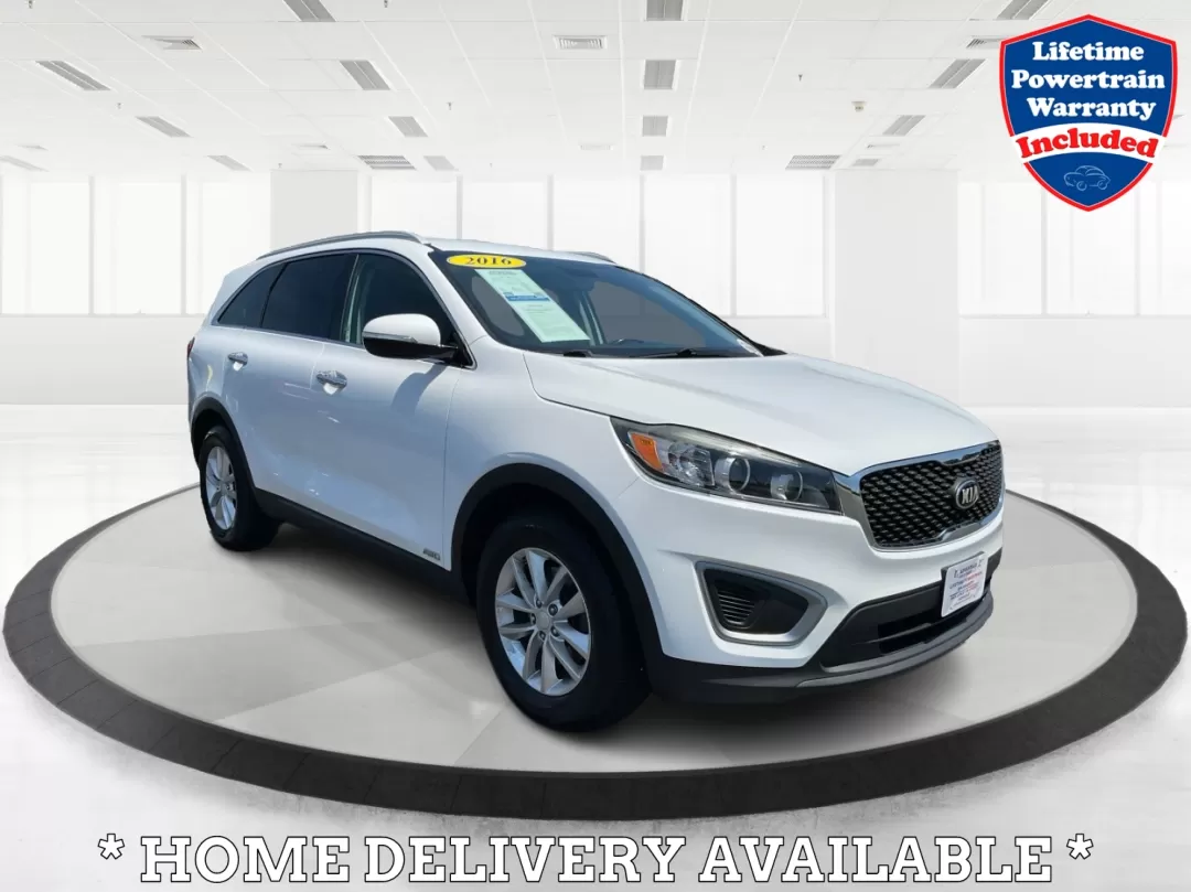 photo of 2016 Kia Sorento 2.4L LX