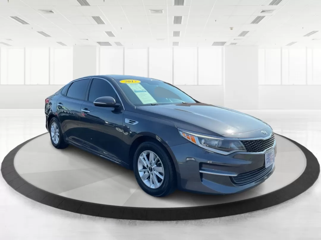 photo of 2017 Kia Optima LX