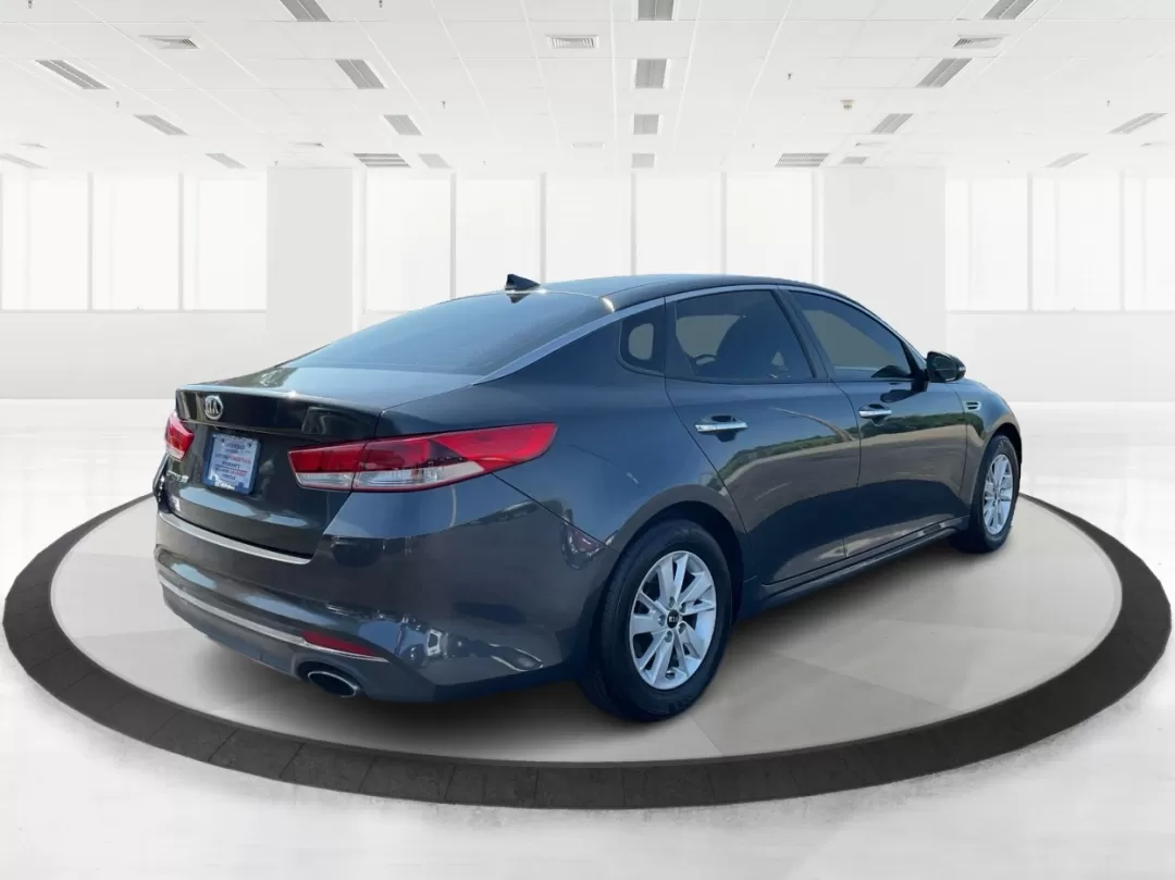 2017 Kia Optima LX (5XXGT4L37HG) with an Theta II 2.4L I-4 gasoline direct injection engine, located at 4508 South Dixie Dr, Moraine, OH, 45439, (937) 908-9800, 39.689976, -84.218452 - Discover the perfect blend of style and functionality with this 2017 Kia Optima LX, available at Advantage Car and Credit, your trusted Buy Here Pay Here dealership in Fairborn, OH. Whether you're commuting to work, shuttling the kids to school, or planning a weekend getaway, this sedan is designed - Photo#2
