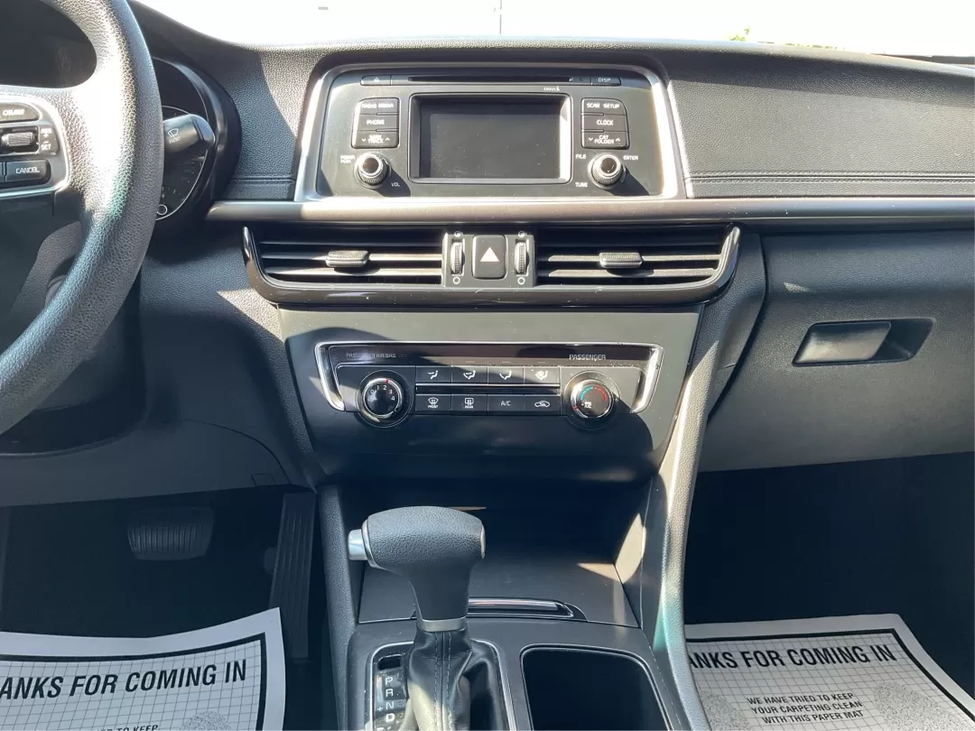 2017 Kia Optima LX (5XXGT4L37HG) with an Theta II 2.4L I-4 gasoline direct injection engine, located at 4508 South Dixie Dr, Moraine, OH, 45439, (937) 908-9800, 39.689976, -84.218452 - Discover the perfect blend of style and functionality with this 2017 Kia Optima LX, available at Advantage Car and Credit, your trusted Buy Here Pay Here dealership in Fairborn, OH. Whether you're commuting to work, shuttling the kids to school, or planning a weekend getaway, this sedan is designed - Photo#13