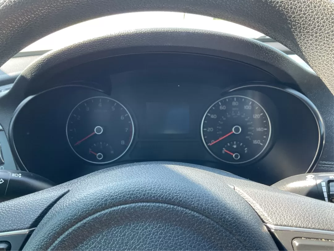 2017 Kia Optima LX (5XXGT4L37HG) with an Theta II 2.4L I-4 gasoline direct injection engine, located at 4508 South Dixie Dr, Moraine, OH, 45439, (937) 908-9800, 39.689976, -84.218452 - Discover the perfect blend of style and functionality with this 2017 Kia Optima LX, available at Advantage Car and Credit, your trusted Buy Here Pay Here dealership in Fairborn, OH. Whether you're commuting to work, shuttling the kids to school, or planning a weekend getaway, this sedan is designed - Photo#15
