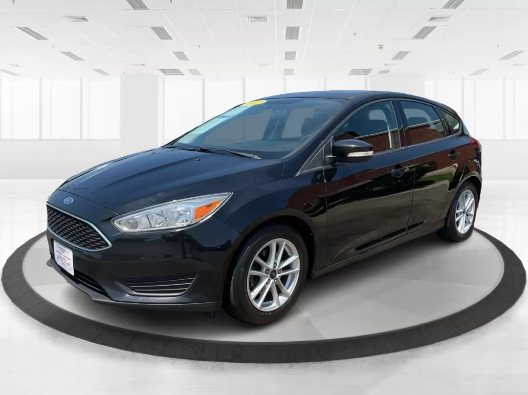 2017 Ford Focus SE (1FADP3K27HL) with an 2L I-4 gasoline direct injection engine, located at 1951 S Dayton Lakeview Rd., New Carlisle, OH, 45344, (937) 908-9800, 39.890999, -84.050255 - **Drive Your Adventure with the 2017 Ford Focus SE Hatchback!** <br /> <br /> Are you in search of a versatile vehicle that can seamlessly transition from daily commutes to weekend adventures? Look no further than this stunning 2017 Ford Focus SE Hatchback available at Advantage Car and Credit in Fa - Photo#8