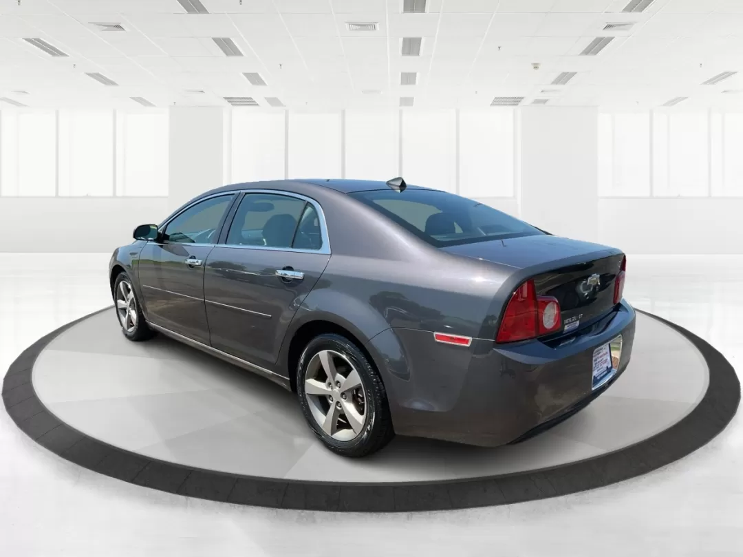 2012 Chevrolet Malibu 1LT (1G1ZC5E0XCF) with an Ecotec 2.4L I-4 DOHC engine, located at 1951 S Dayton Lakeview Rd., New Carlisle, OH, 45344, (937) 908-9800, 39.890999, -84.050255 - **Discover Your Next Adventure with This 2012 Chevrolet Malibu!** <br /> <br /> Are you searching for the perfect vehicle to elevate your daily commute or family journey? Look no further! The 2012 Chevrolet Malibu 1LT is not just a car; it's a lifestyle enhancer, designed for those who value reliabi - Photo#4