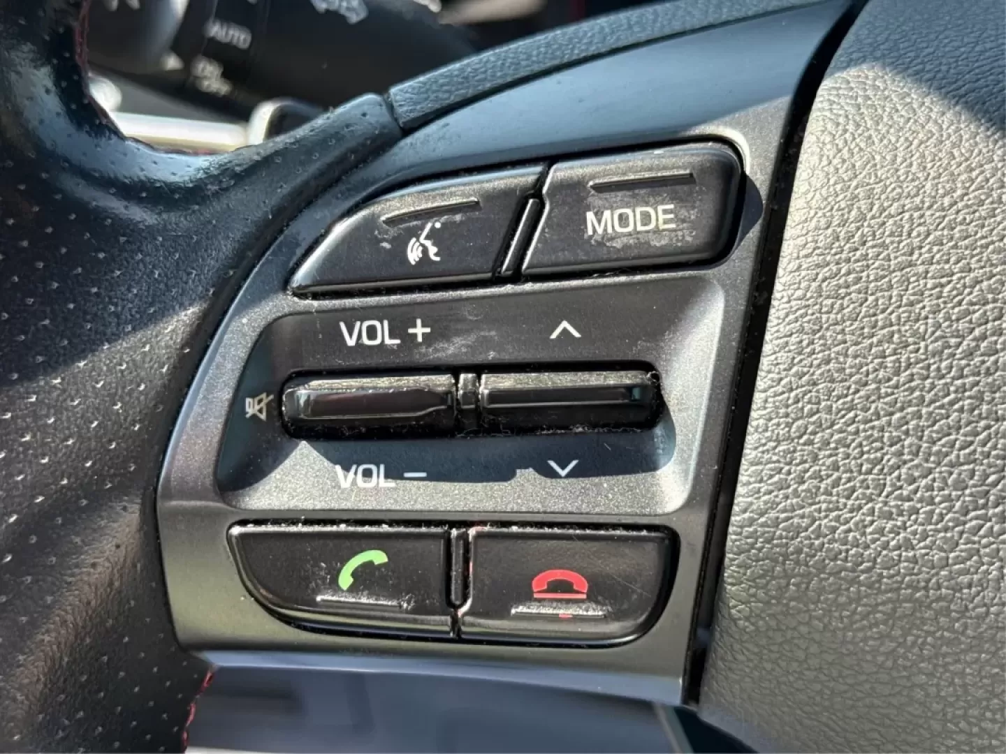 2018 Hyundai Elantra Sport (KMHD04LB6JU) with an 1.6L I-4 gasoline direct injection engine, located at 1099 N County Rd 25A, Troy, OH, 45373, (937) 908-9800, 40.057079, -84.212883 - Photo#16