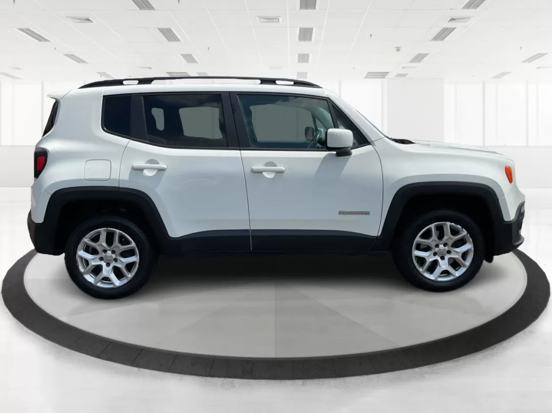2015 Jeep Renegade Latitude (ZACCJBBTXFP) with an Other engine, located at 8750 N County Rd 25A, Piqua, OH, 45356, (937) 908-9800, 40.164391, -84.232513 - **Adventure Awaits with the 2015 Jeep Renegade Latitude Perfect for Your Next Journey!**<br /> <br /> Are you ready to embrace the open road? Whether you're planning a weekend getaway to Hocking Hills, dropping the kids off at school, or simply commuting through Fairborn, OH, the 2015 Jeep Renegade - Photo#1