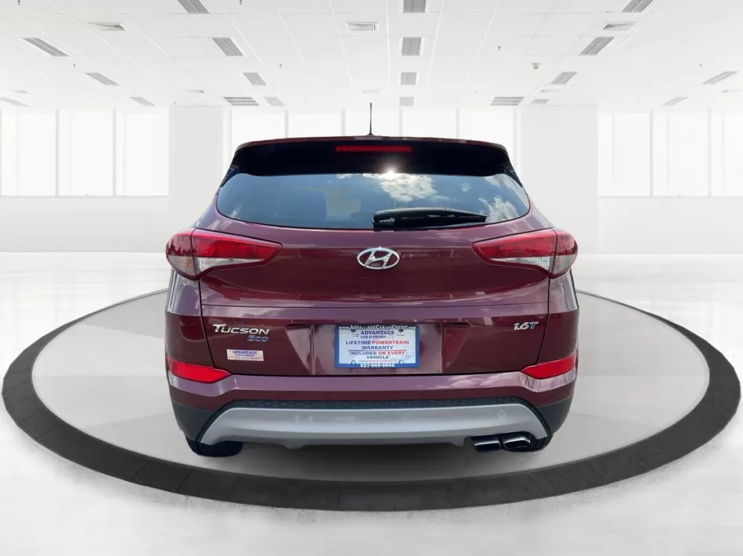 2017 Hyundai Tucson Eco (KM8J33A24HU) with an 1.6L I-4 gasoline direct injection engine, located at 401 Woodman Dr, Riverside, OH, 45431, (937) 908-9800, 39.760899, -84.123421 - Photo#3
