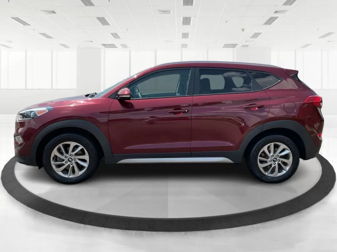 2017 Hyundai Tucson Eco (KM8J33A24HU) with an 1.6L I-4 gasoline direct injection engine, located at 401 Woodman Dr, Riverside, OH, 45431, (937) 908-9800, 39.760899, -84.123421 - Photo#5