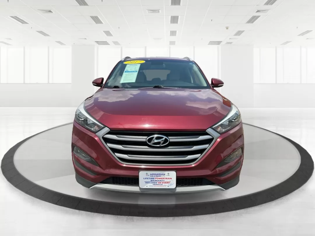 2017 Hyundai Tucson Eco (KM8J33A24HU) with an 1.6L I-4 gasoline direct injection engine, located at 401 Woodman Dr, Riverside, OH, 45431, (937) 908-9800, 39.760899, -84.123421 - Photo#7