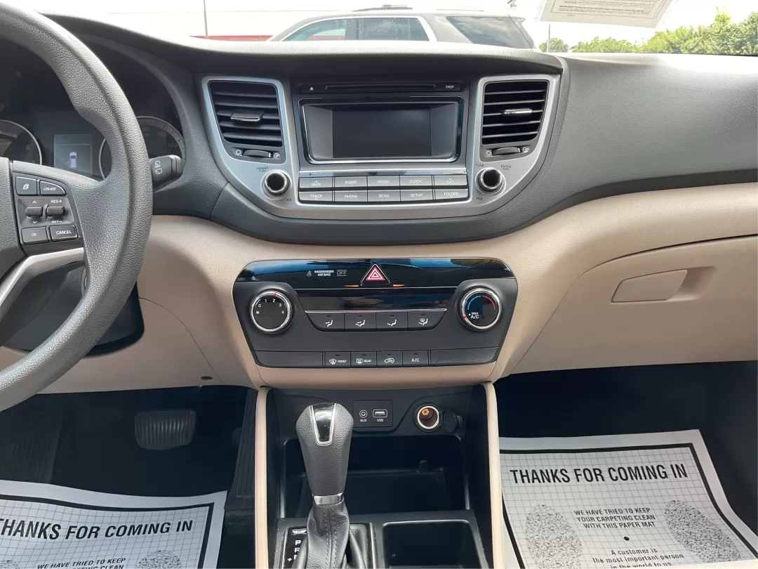 2017 Hyundai Tucson Eco (KM8J33A24HU) with an 1.6L I-4 gasoline direct injection engine, located at 401 Woodman Dr, Riverside, OH, 45431, (937) 908-9800, 39.760899, -84.123421 - Photo#13