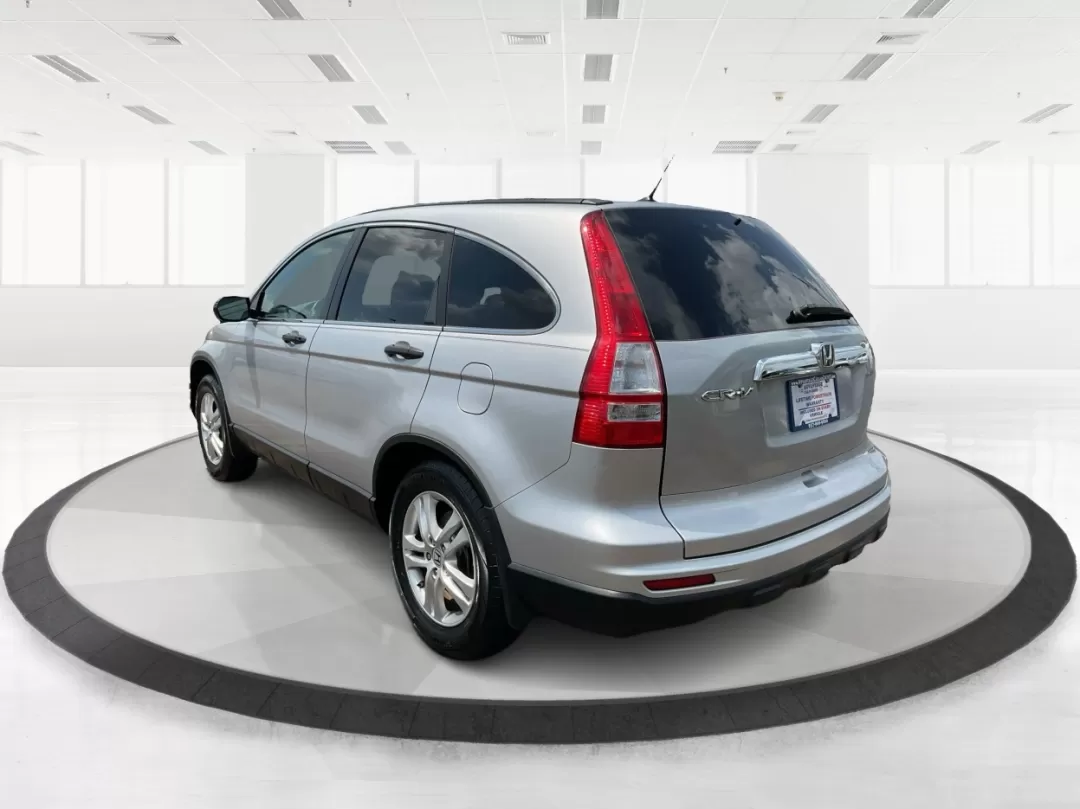 2010 Honda CR-V EX (5J6RE3H58AL) with an 2.4L I-4 DOHC engine, located at 880 E. National Road, Vandalia, OH, 45377, (937) 908-9800, 39.891918, -84.183594 - **Discover Your Next Adventure with the 2010 Honda CR-V EX from Advantage Car and Credit!**<br /> <br /> Are you ready to elevate your daily commute or embark on memorable weekend getaways? The 2010 Honda CR-V EX is the perfect companion for both the busy professional and the adventurous family. Wit - Photo#4