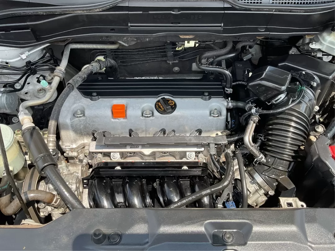 2010 Honda CR-V EX (5J6RE3H58AL) with an 2.4L I-4 DOHC engine, located at 880 E. National Road, Vandalia, OH, 45377, (937) 908-9800, 39.891918, -84.183594 - **Discover Your Next Adventure with the 2010 Honda CR-V EX from Advantage Car and Credit!**<br /> <br /> Are you ready to elevate your daily commute or embark on memorable weekend getaways? The 2010 Honda CR-V EX is the perfect companion for both the busy professional and the adventurous family. Wit - Photo#11