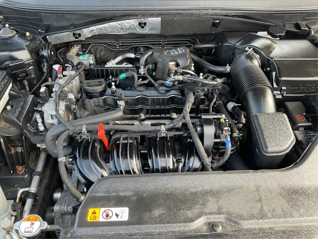2017 Hyundai Sonata Sport (5NPE34AF9HH) with an 2.4L I-4 gasoline direct injection engine, located at 1230 East Main St, Xenia, OH, 45385, (937) 908-9800, 39.688026, -83.910172 - **Drive Your Dreams with the 2017 Hyundai Sonata Sport at Advantage Car and Credit!**<br /> <br /> Are you searching for the perfect vehicle that seamlessly blends style, comfort, and reliability? Look no further! The 2017 Hyundai Sonata Sport is not just a sedan; it's a lifestyle upgrade. Whether y - Photo#11