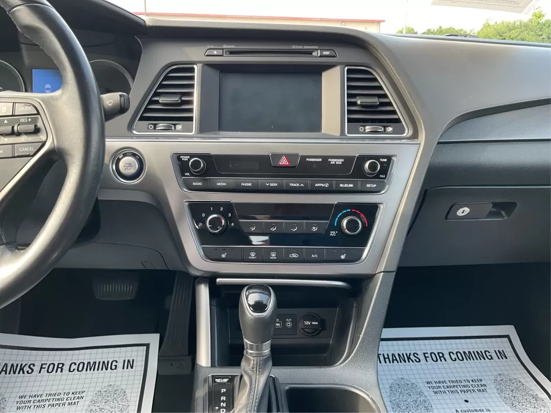 2017 Hyundai Sonata Sport (5NPE34AF9HH) with an 2.4L I-4 gasoline direct injection engine, located at 1230 East Main St, Xenia, OH, 45385, (937) 908-9800, 39.688026, -83.910172 - **Drive Your Dreams with the 2017 Hyundai Sonata Sport at Advantage Car and Credit!**<br /> <br /> Are you searching for the perfect vehicle that seamlessly blends style, comfort, and reliability? Look no further! The 2017 Hyundai Sonata Sport is not just a sedan; it's a lifestyle upgrade. Whether y - Photo#13