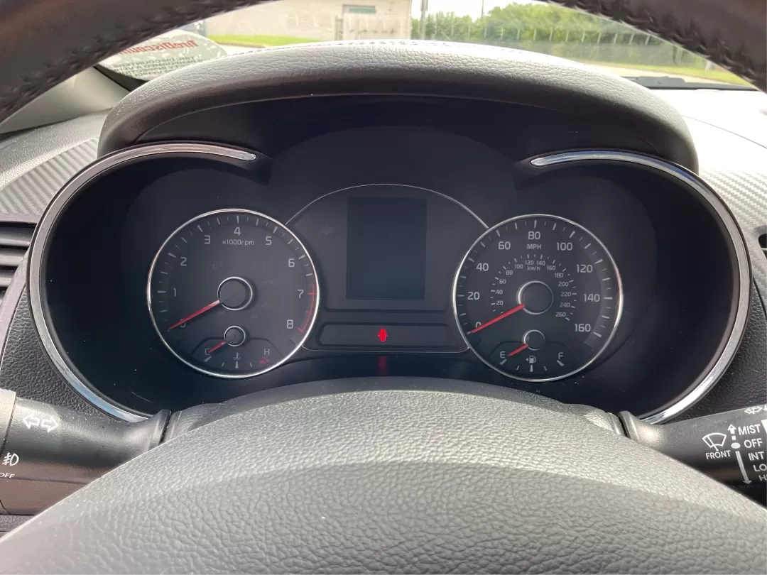 2014 Kia Forte EX (KNAFX5A88E5) with an 2L I-4 gasoline direct injection engine, located at 401 Woodman Dr, Riverside, OH, 45431, (937) 908-9800, 39.760899, -84.123421 - **Discover Your Next Adventure with the 2014 Kia Forte EX at Advantage Car and Credit!**<br /> <br /> Are you ready to elevate your daily commute or embark on weekend adventures? The 2014 Kia Forte EX is the perfect companion, whether you're navigating the bustling streets of Fairborn, OH, or hittin - Photo#15
