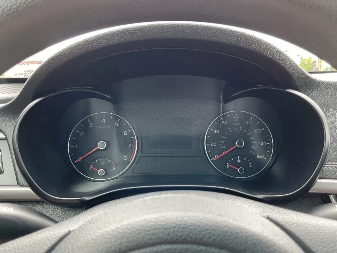 2018 Kia Optima LX (5XXGT4L35JG) with an Theta II 2.4L I-4 gasoline direct injection engine, located at 1951 S Dayton Lakeview Rd., New Carlisle, OH, 45344, (937) 908-9800, 39.890999, -84.050255 - Discover the perfect blend of style, safety, and affordability with this stunning 2018 Kia Optima LX, available now at Advantage Car and Credit in Fairborn, OH. This sedan is not just a car; it's your companion for all of life's adventures. Whether you're commuting to work, shuttling the kids to sch - Photo#15