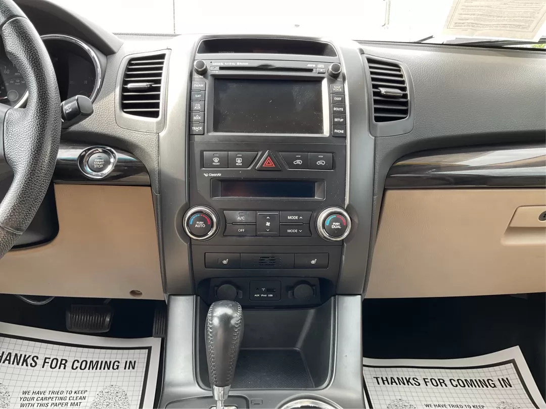 2011 Kia Sorento EX (5XYKU4A11BG) with an 2.4L I-4 DOHC engine, located at 880 E. National Road, Vandalia, OH, 45377, (937) 908-9800, 39.891918, -84.183594 - Are you ready to elevate your family's adventures while keeping comfort and safety at the forefront? Look no further than this 2011 Kia Sorento EX, available now at Advantage Car and Credit, your trusted Buy Here Pay Here dealership located at 1184 Kauffman Ave, Fairborn, OH 45324. With guaranteed a - Photo#13