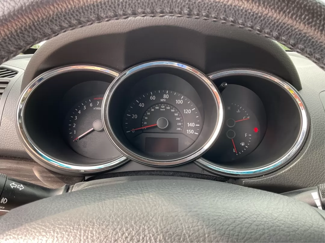 2011 Kia Sorento EX (5XYKU4A11BG) with an 2.4L I-4 DOHC engine, located at 880 E. National Road, Vandalia, OH, 45377, (937) 908-9800, 39.891918, -84.183594 - Are you ready to elevate your family's adventures while keeping comfort and safety at the forefront? Look no further than this 2011 Kia Sorento EX, available now at Advantage Car and Credit, your trusted Buy Here Pay Here dealership located at 1184 Kauffman Ave, Fairborn, OH 45324. With guaranteed a - Photo#15