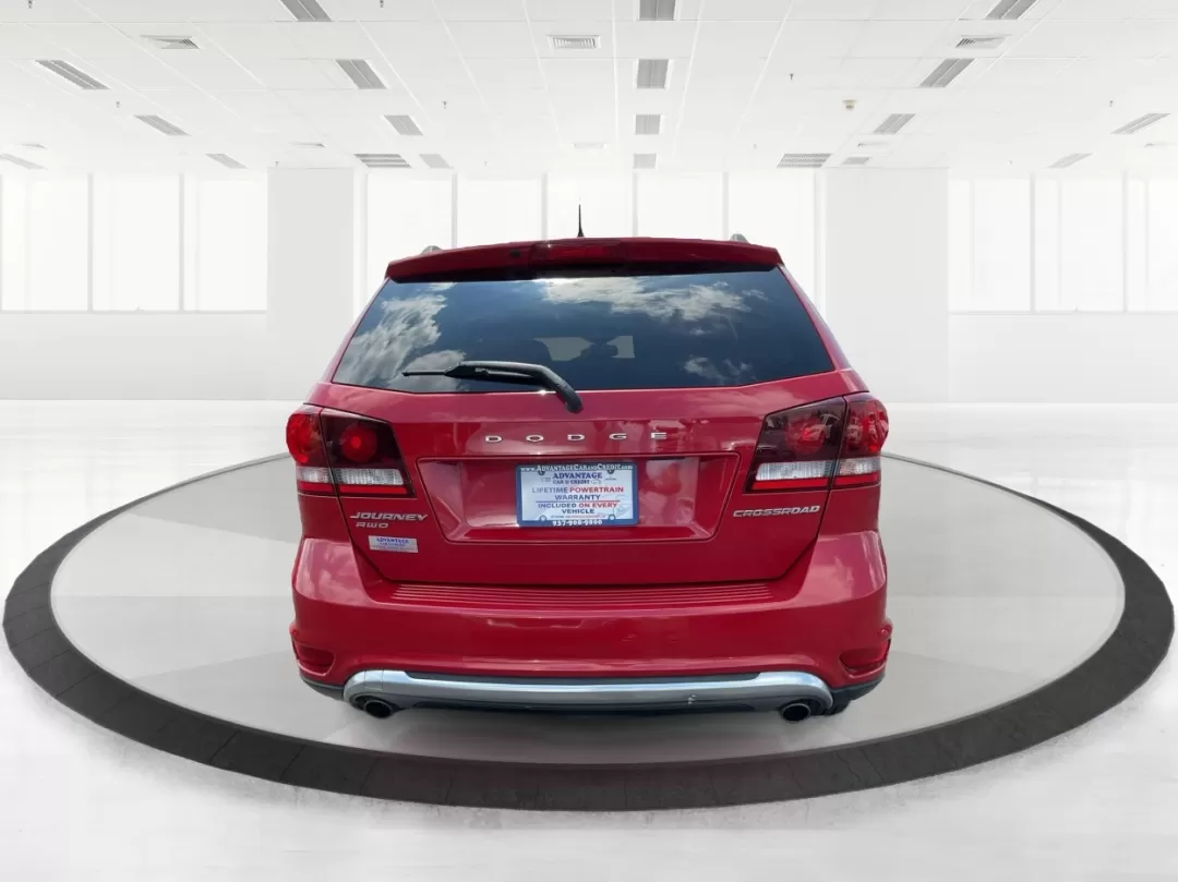 2017 Dodge Journey Crossroad Plus AWD (3C4PDDGG2HT) with an Pentastar 3.6L V-6 DOHC engine, located at 4508 South Dixie Dr, Moraine, OH, 45439, (937) 908-9800, 39.689976, -84.218452 - ### Adventure Awaits: Discover Your 2017 Dodge Journey Crossroad Plus AWD at Advantage Car and Credit!<br /> <br /> Are you ready to elevate your family outings or weekend adventures? The perfect blend of comfort, capability, and style awaits you with this stunning 2017 Dodge Journey Crossroad Plus - Photo#3
