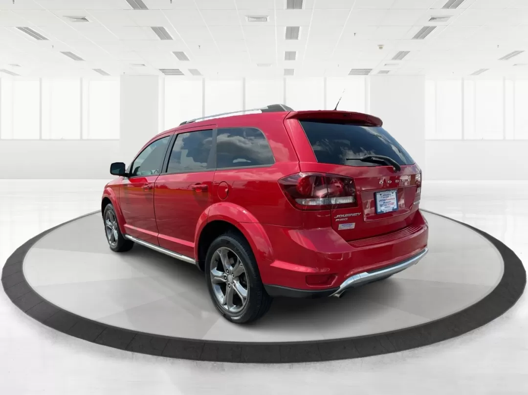 2017 Dodge Journey Crossroad Plus AWD (3C4PDDGG2HT) with an Pentastar 3.6L V-6 DOHC engine, located at 4508 South Dixie Dr, Moraine, OH, 45439, (937) 908-9800, 39.689976, -84.218452 - ### Adventure Awaits: Discover Your 2017 Dodge Journey Crossroad Plus AWD at Advantage Car and Credit!<br /> <br /> Are you ready to elevate your family outings or weekend adventures? The perfect blend of comfort, capability, and style awaits you with this stunning 2017 Dodge Journey Crossroad Plus - Photo#4