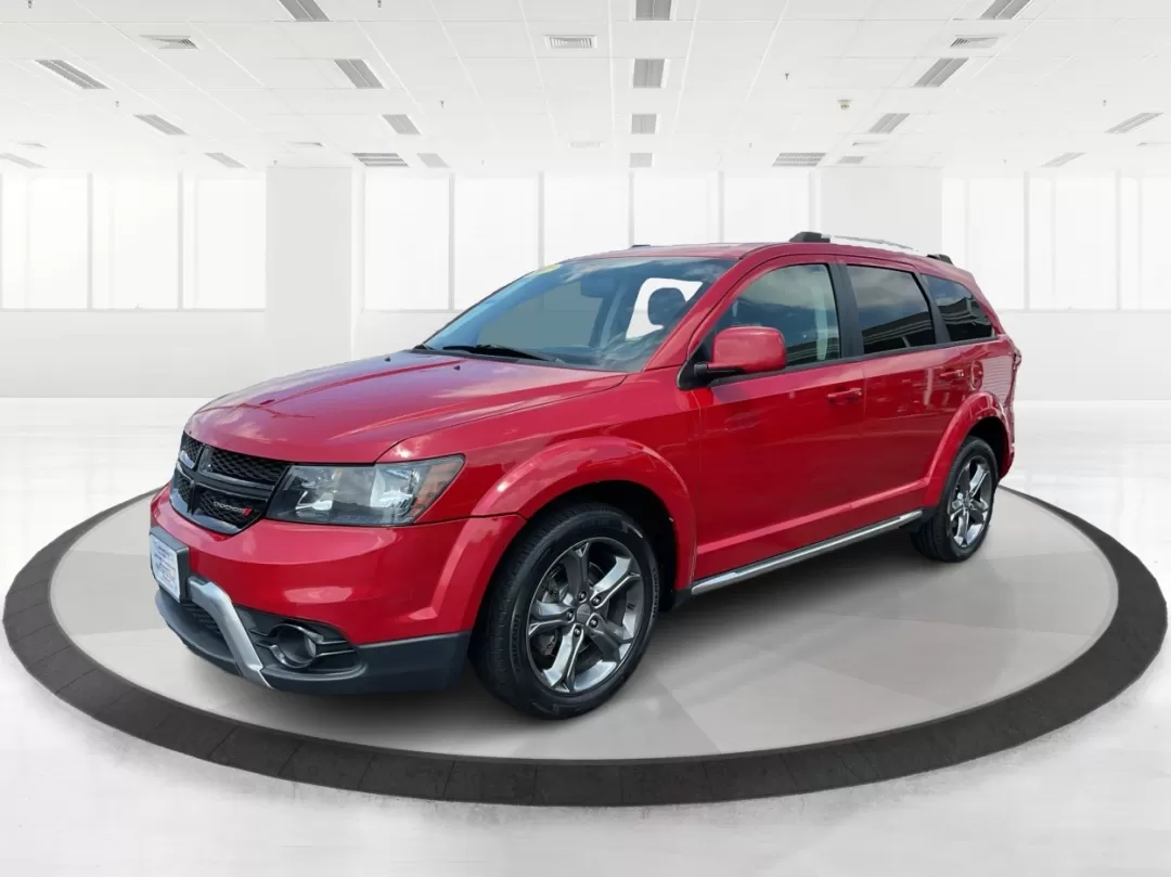 2017 Dodge Journey Crossroad Plus AWD (3C4PDDGG2HT) with an Pentastar 3.6L V-6 DOHC engine, located at 4508 South Dixie Dr, Moraine, OH, 45439, (937) 908-9800, 39.689976, -84.218452 - ### Adventure Awaits: Discover Your 2017 Dodge Journey Crossroad Plus AWD at Advantage Car and Credit!<br /> <br /> Are you ready to elevate your family outings or weekend adventures? The perfect blend of comfort, capability, and style awaits you with this stunning 2017 Dodge Journey Crossroad Plus - Photo#8