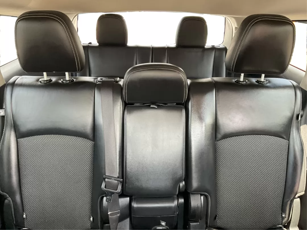 2017 Dodge Journey Crossroad Plus AWD (3C4PDDGG2HT) with an Pentastar 3.6L V-6 DOHC engine, located at 4508 South Dixie Dr, Moraine, OH, 45439, (937) 908-9800, 39.689976, -84.218452 - ### Adventure Awaits: Discover Your 2017 Dodge Journey Crossroad Plus AWD at Advantage Car and Credit!<br /> <br /> Are you ready to elevate your family outings or weekend adventures? The perfect blend of comfort, capability, and style awaits you with this stunning 2017 Dodge Journey Crossroad Plus - Photo#14