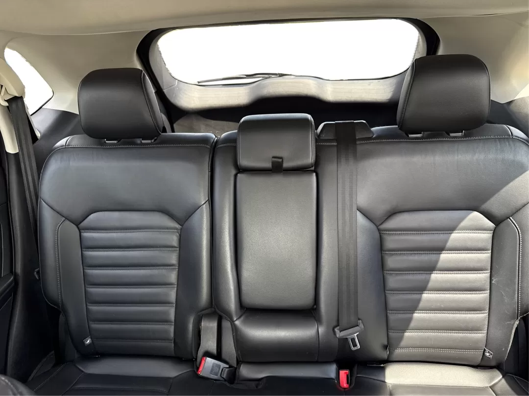 2016 Ford Edge SEL (2FMPK4J93GB) with an Other engine, located at 1230 East Main St, Xenia, OH, 45385, (937) 908-9800, 39.688026, -83.910172 - ### Discover Your Next Adventure with the 2016 Ford Edge SEL at Advantage Car and Credit!<br /> <br /> If you're on the lookout for the perfect SUV that seamlessly blends style, comfort, and functionality, the 2016 Ford Edge SEL is your ticket to a life of adventure. Whether you're a growing family - Photo#14