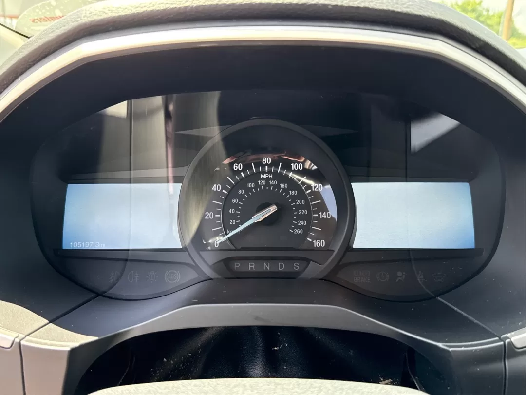 2016 Ford Edge SEL (2FMPK4J93GB) with an Other engine, located at 1230 East Main St, Xenia, OH, 45385, (937) 908-9800, 39.688026, -83.910172 - ### Discover Your Next Adventure with the 2016 Ford Edge SEL at Advantage Car and Credit!<br /> <br /> If you're on the lookout for the perfect SUV that seamlessly blends style, comfort, and functionality, the 2016 Ford Edge SEL is your ticket to a life of adventure. Whether you're a growing family - Photo#15