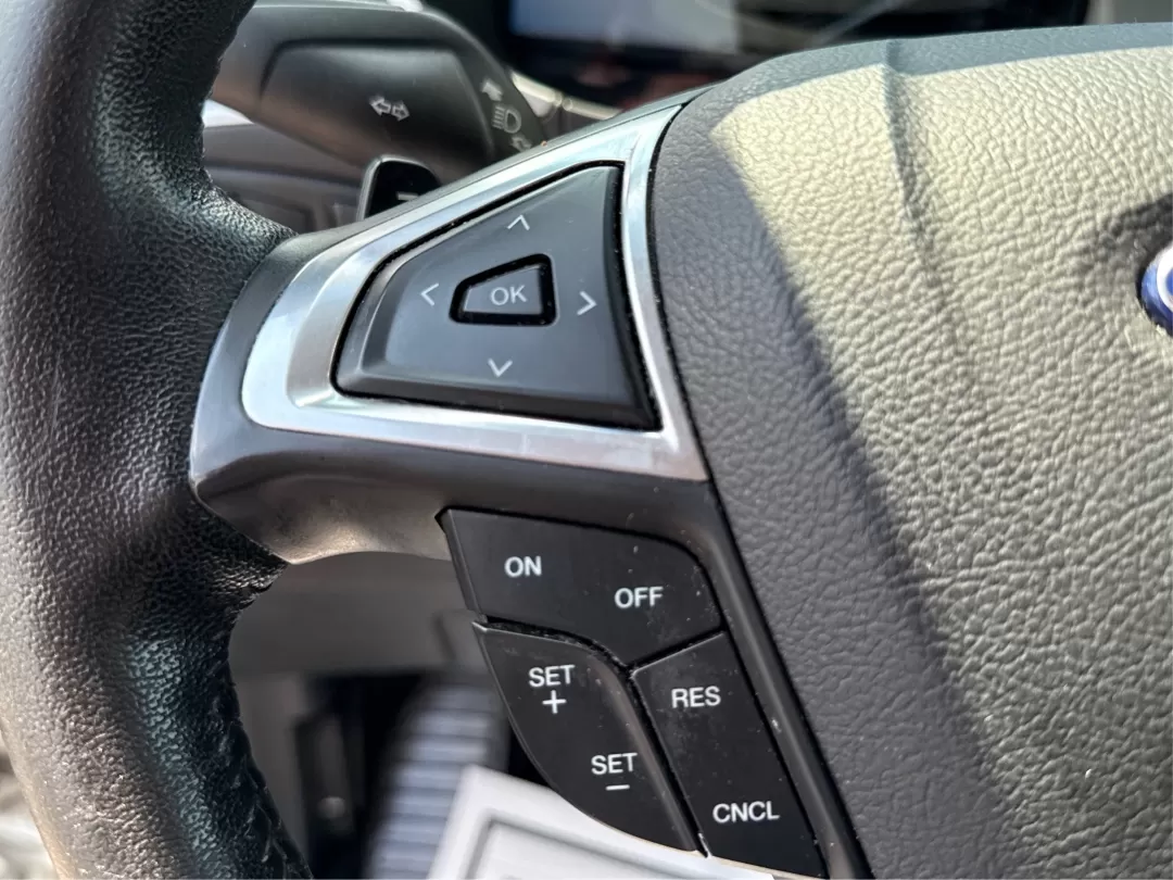2016 Ford Edge SEL (2FMPK4J93GB) with an Other engine, located at 1230 East Main St, Xenia, OH, 45385, (937) 908-9800, 39.688026, -83.910172 - ### Discover Your Next Adventure with the 2016 Ford Edge SEL at Advantage Car and Credit!<br /> <br /> If you're on the lookout for the perfect SUV that seamlessly blends style, comfort, and functionality, the 2016 Ford Edge SEL is your ticket to a life of adventure. Whether you're a growing family - Photo#16