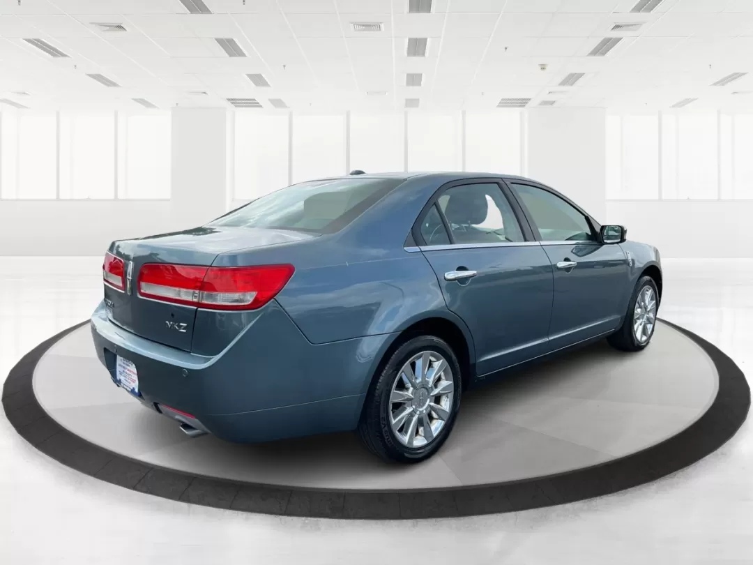2011 Lincoln MKZ Base (3LNHL2GC1BR) with an Other engine, located at 401 Woodman Dr, Riverside, OH, 45431, (937) 908-9800, 39.760899, -84.123421 - ### Discover Luxury and Comfort with the 2011 Lincoln MKZ at Advantage Car and Credit<br /> <br /> Are you in search of a vehicle that effortlessly combines style, comfort, and reliability? The 2011 Lincoln MKZ is your perfect match! Whether you're commuting to work, taking the kids to school, or pl - Photo#2