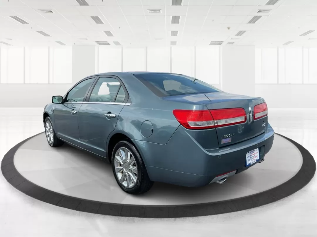 2011 Lincoln MKZ Base (3LNHL2GC1BR) with an Other engine, located at 401 Woodman Dr, Riverside, OH, 45431, (937) 908-9800, 39.760899, -84.123421 - ### Discover Luxury and Comfort with the 2011 Lincoln MKZ at Advantage Car and Credit<br /> <br /> Are you in search of a vehicle that effortlessly combines style, comfort, and reliability? The 2011 Lincoln MKZ is your perfect match! Whether you're commuting to work, taking the kids to school, or pl - Photo#4