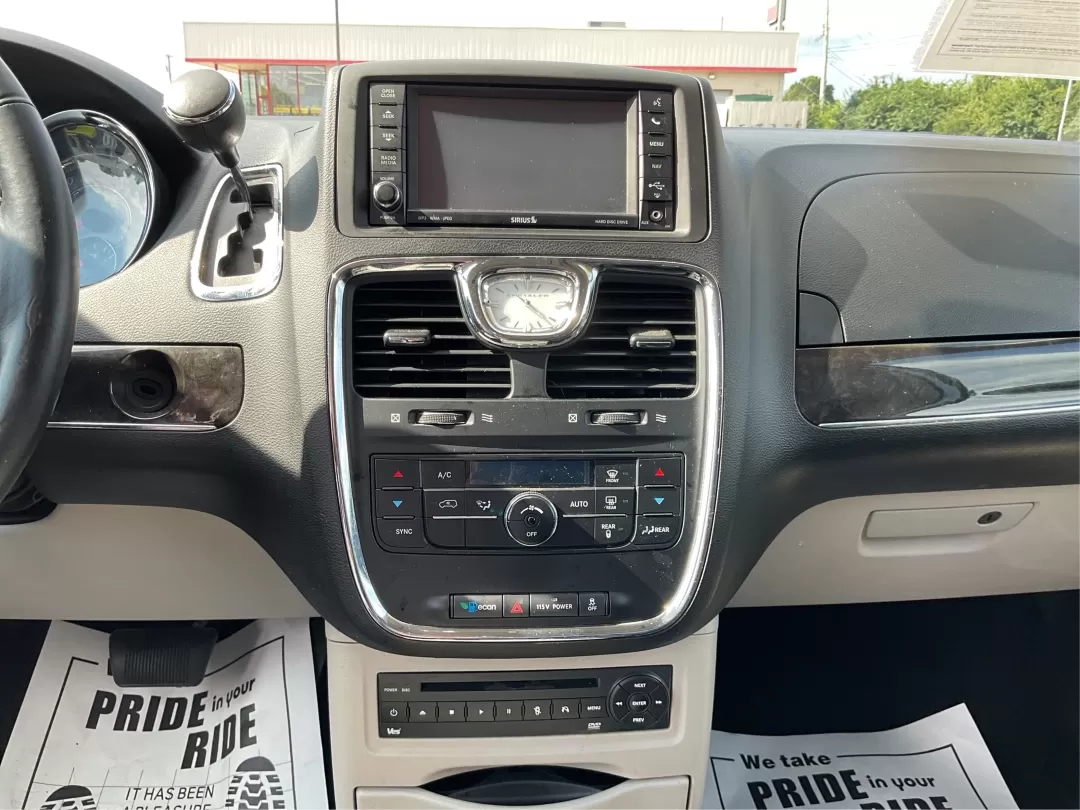 2013 Chrysler Town and Country Touring-L (2C4RC1CG5DR) with an Pentastar 3.6L V-6 DOHC engine, located at 1099 N County Rd 25A , Troy, OH, 45373, (937) 908-9800, 40.057079, -84.212883 - **Drive Family Adventures in the 2013 Chrysler Town and Country Touring-L Your Perfect Companion for Fun and Functionality!**<br /> <br /> Are you searching for the ideal vehicle to accommodate your growing family or enhance your daily commutes? Look no further than the stunning 2013 Chrysler Tow - Photo#13
