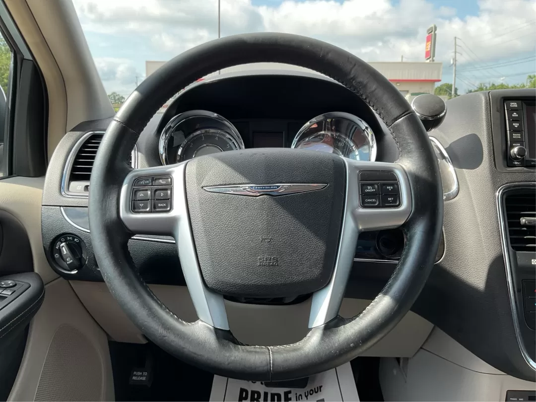 2013 Chrysler Town and Country Touring-L (2C4RC1CG5DR) with an Pentastar 3.6L V-6 DOHC engine, located at 1099 N County Rd 25A , Troy, OH, 45373, (937) 908-9800, 40.057079, -84.212883 - **Drive Family Adventures in the 2013 Chrysler Town and Country Touring-L Your Perfect Companion for Fun and Functionality!**<br /> <br /> Are you searching for the ideal vehicle to accommodate your growing family or enhance your daily commutes? Look no further than the stunning 2013 Chrysler Tow - Photo#16