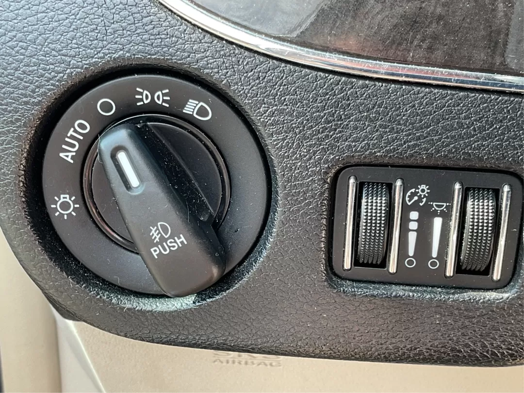 2013 Chrysler Town and Country Touring-L (2C4RC1CG5DR) with an Pentastar 3.6L V-6 DOHC engine, located at 1099 N County Rd 25A , Troy, OH, 45373, (937) 908-9800, 40.057079, -84.212883 - **Drive Family Adventures in the 2013 Chrysler Town and Country Touring-L Your Perfect Companion for Fun and Functionality!**<br /> <br /> Are you searching for the ideal vehicle to accommodate your growing family or enhance your daily commutes? Look no further than the stunning 2013 Chrysler Tow - Photo#17