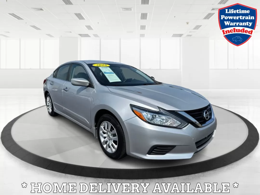 2018 Nissan Altima 2.5 S (1N4AL3AP5JC) with an 2.5L I-4 DOHC engine, located at 1230 East Main St, Xenia, OH, 45385, (937) 908-9800, 39.688026, -83.910172 - Photo#0