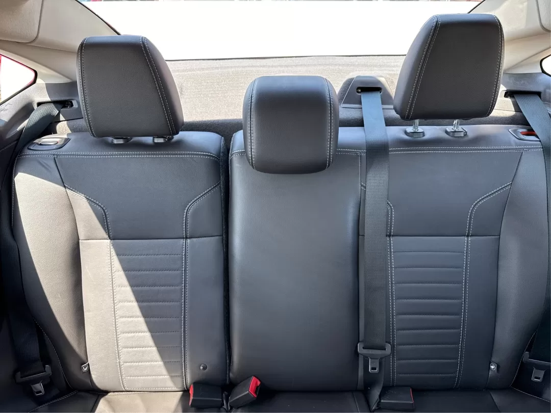 2018 Dodge Grand Caravan SE (2C4RDGBG5JR) with an Pentastar 3.6L V-6 DOHC engine, located at 1951 S Dayton Lakeview Rd., New Carlisle, OH, 45344, (937) 908-9800, 39.890999, -84.050255 - Photo#14