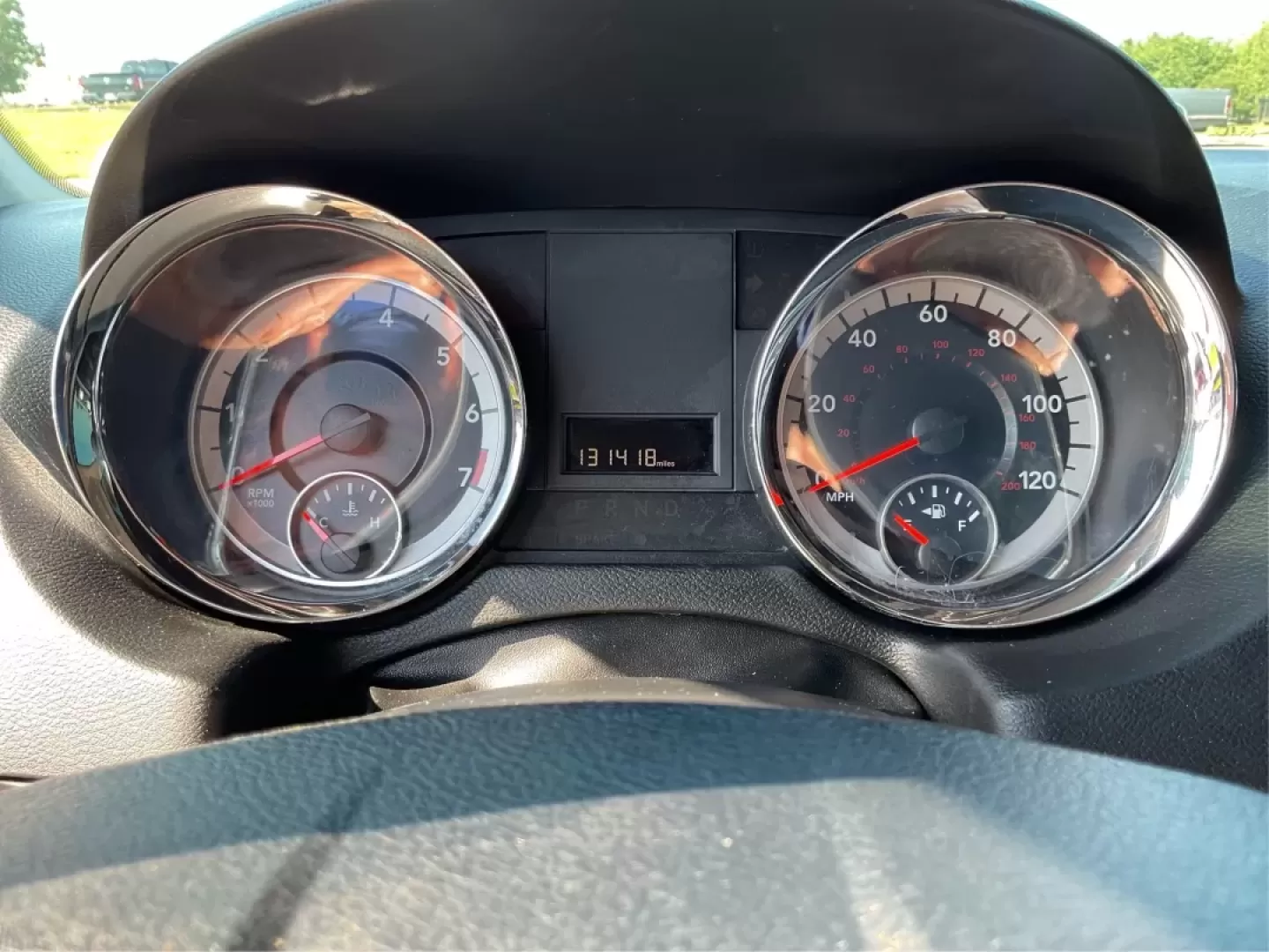 2018 Dodge Grand Caravan SE (2C4RDGBG5JR) with an Pentastar 3.6L V-6 DOHC engine, located at 880 E. National Road, Vandalia, OH, 45377, (937) 908-9800, 39.891918, -84.183594 - **Explore the Open Road in Style with the 2018 Dodge Grand Caravan Perfect for Families on the Go!**<br /> <br /> Are you searching for a reliable vehicle that caters to your family's needs while offering comfort and versatility? Look no further than the 2018 Dodge Grand Caravan SE, available now a - Photo#15