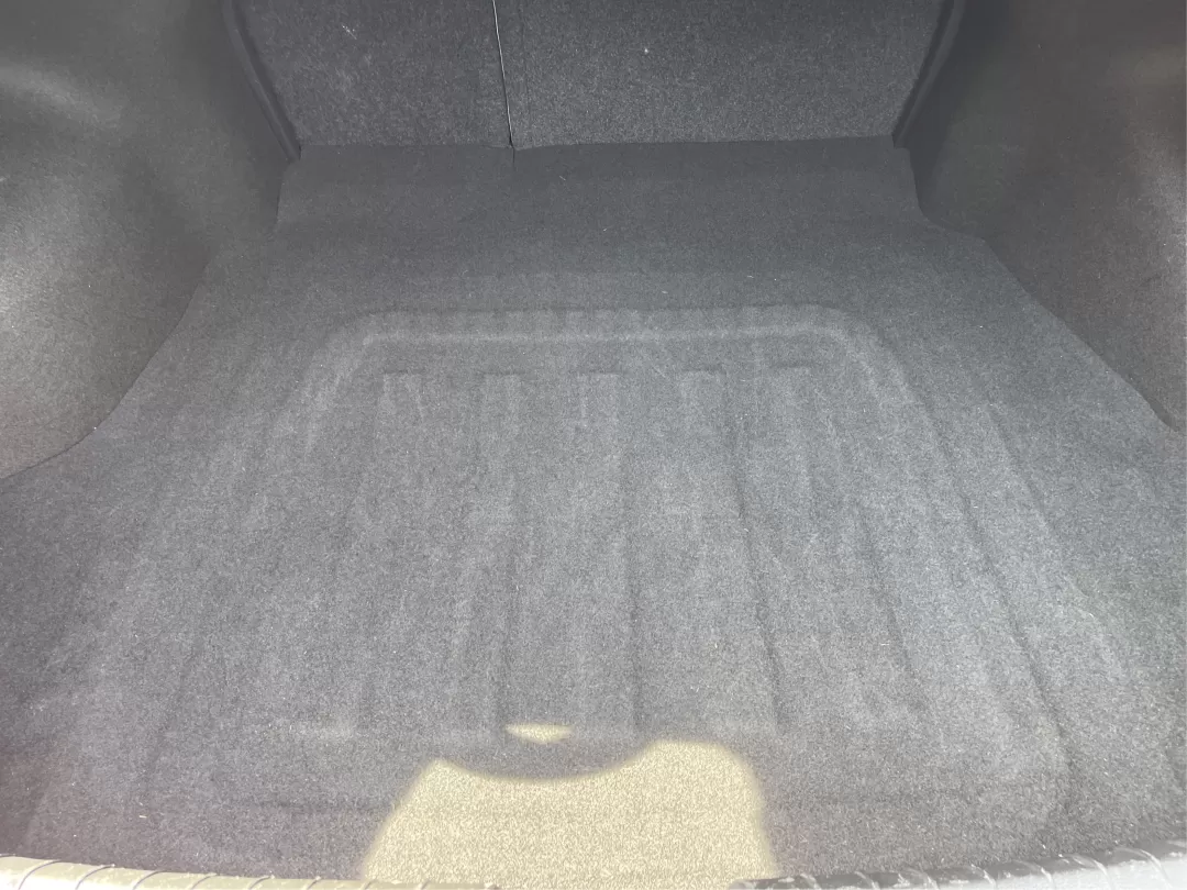 2011 Ford Taurus SEL (1FAHP2EW3BG) with an Duratec 3.5L V-6 DOHC engine, located at 1951 S Dayton Lakeview Rd., New Carlisle, OH, 45344, (937) 908-9800, 39.890999, -84.050255 - Photo#12