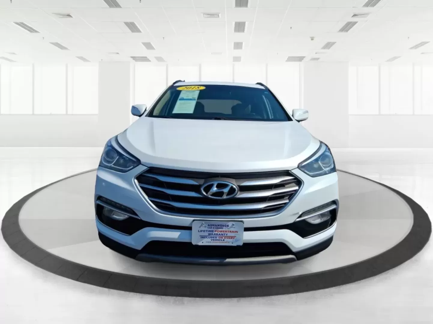2018 Hyundai Santa Fe 2.4L (5NMZUDLB3JH) with an Theta II 2.4L I-4 gasoline direct injection engine, located at 880 E. National Road, Vandalia, OH, 45377, (937) 908-9800, 39.891918, -84.183594 - Photo#7