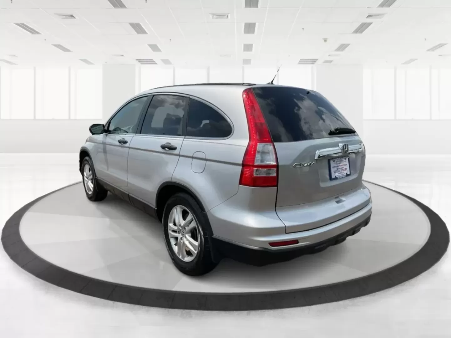 2010 Honda CR-V EX (5J6RE3H58AL) with an 2.4L I-4 DOHC engine, located at 880 E. National Road, Vandalia, OH, 45377, (937) 908-9800, 39.891918, -84.183594 - **Discover Your Next Adventure with the 2010 Honda CR-V EX from Advantage Car and Credit!**<br /> <br /> Are you ready to elevate your daily commute or embark on memorable weekend getaways? The 2010 Honda CR-V EX is the perfect companion for both the busy professional and the adventurous family. Wit - Photo#4