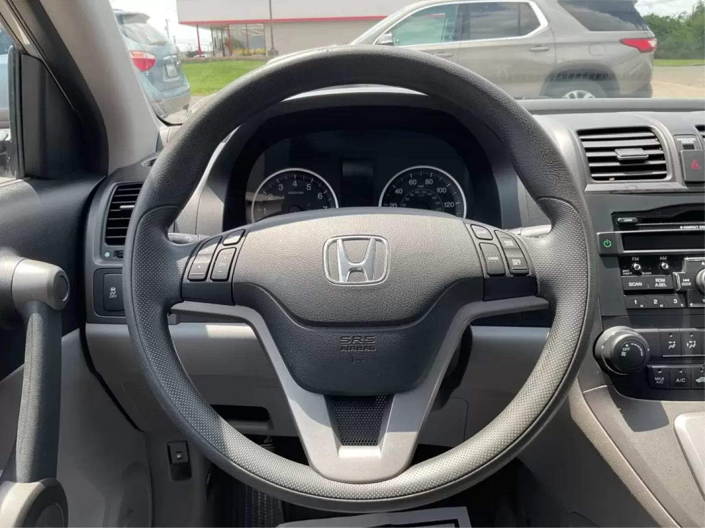 2010 Honda CR-V EX (5J6RE3H58AL) with an 2.4L I-4 DOHC engine, located at 880 E. National Road, Vandalia, OH, 45377, (937) 908-9800, 39.891918, -84.183594 - **Discover Your Next Adventure with the 2010 Honda CR-V EX from Advantage Car and Credit!**<br /> <br /> Are you ready to elevate your daily commute or embark on memorable weekend getaways? The 2010 Honda CR-V EX is the perfect companion for both the busy professional and the adventurous family. Wit - Photo#16