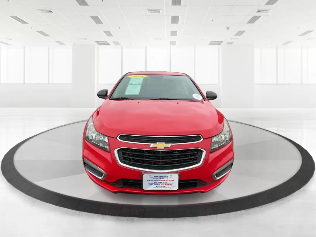 2016 Chevrolet Cruze Limited LS (1G1PC5SH5G7) with an Other engine, located at 1230 East Main St, Xenia, OH, 45385, (937) 908-9800, 39.688026, -83.910172 - **Rev Up Your Commute with the 2016 Chevrolet Cruze Limited LS Perfect for Everyday Adventures!**<br /> <br /> Are you searching for a reliable vehicle that won't just get you from point A to point B but will also elevate your daily travel experience? Look no further than the stunning 2016 Chevrole - Photo#7