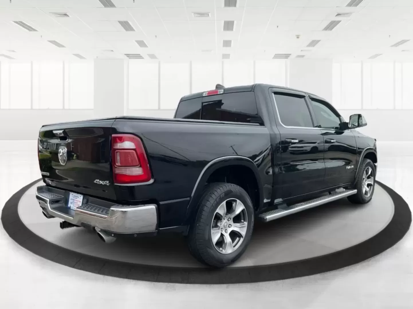 2019 Ram 1500 Laramie Crew Cab SWB 4WD (1C6SRFJT5KN) with an 5.7L V8 OHV 16V engine, 8-Speed Automatic transmission, located at 1230 East Main St, Xenia, OH, 45385, (937) 908-9800, 39.688026, -83.910172 - **Unleash Your Adventures with the 2019 Ram 1500 Laramie Crew Cab Perfect for Work and Play!**<br /> <br /> Are you ready to elevate your daily driving experience? Look no further than this stunning 2019 Ram 1500 Laramie Crew Cab, a vehicle designed to enhance your lifestyle whether you're commutin - Photo#2
