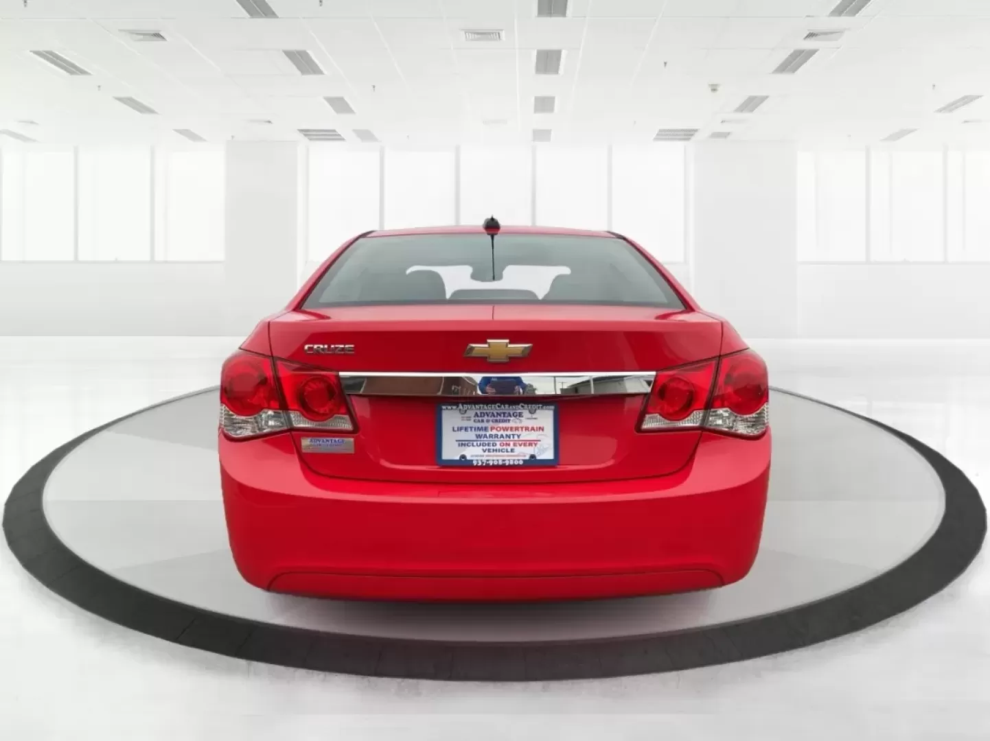 2016 Chevrolet Cruze Limited LS (1G1PC5SH5G7) with an Other engine, located at 1230 East Main St, Xenia, OH, 45385, (937) 908-9800, 39.688026, -83.910172 - Photo#3