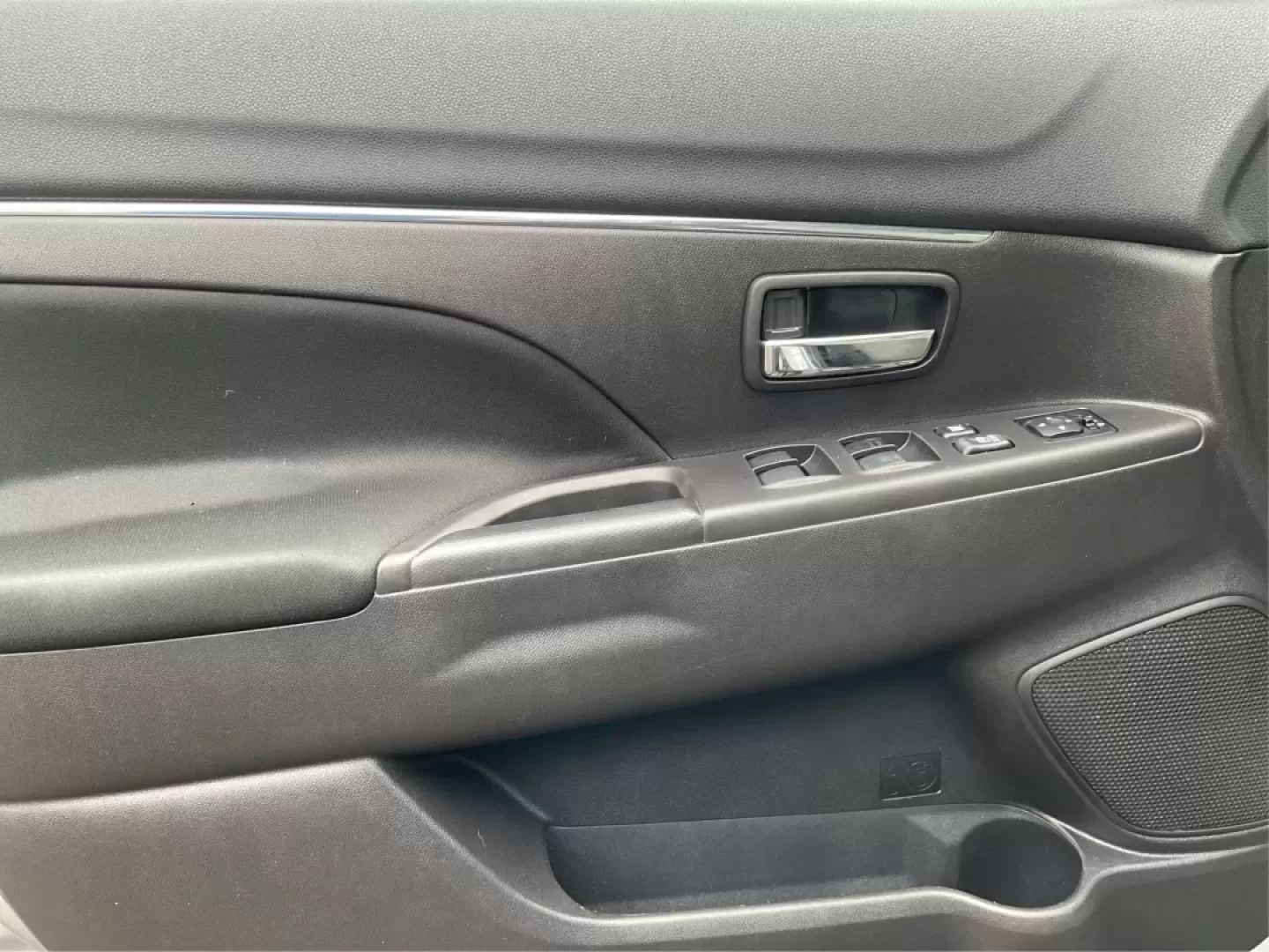 2015 Mitsubishi Outlander Sport (4A4AR4AU9FE) with an Other engine, located at 1230 East Main St, Xenia, OH, 45385, (937) 908-9800, 39.688026, -83.910172 - **Explore the Freedom of Adventure with the 2015 Mitsubishi Outlander Sport at Advantage Car and Credit!**<br /> <br /> Are you ready to embark on exciting road trips or tackle everyday errands with ease? The 2015 Mitsubishi Outlander Sport is your perfect companion for both weekend adventures and d - Photo#17