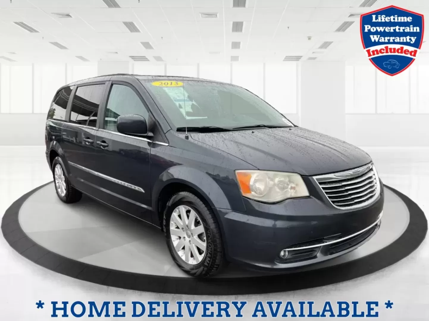 2013 Chrysler Town and Country Touring (2C4RC1BG5DR) with an Pentastar 3.6L V-6 DOHC engine, located at 8750 N County Rd 25A, Piqua, OH, 45356, (937) 908-9800, 40.164391, -84.232513 - Photo#0