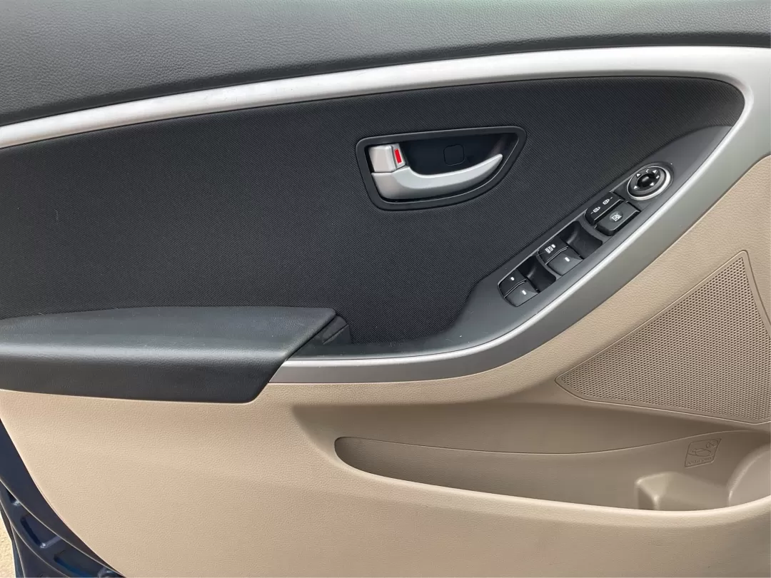 2014 Hyundai Elantra GT GT (KMHD35LH4EU) with an Other engine, located at 1230 East Main St, Xenia, OH, 45385, (937) 908-9800, 39.688026, -83.910172 - Photo#16