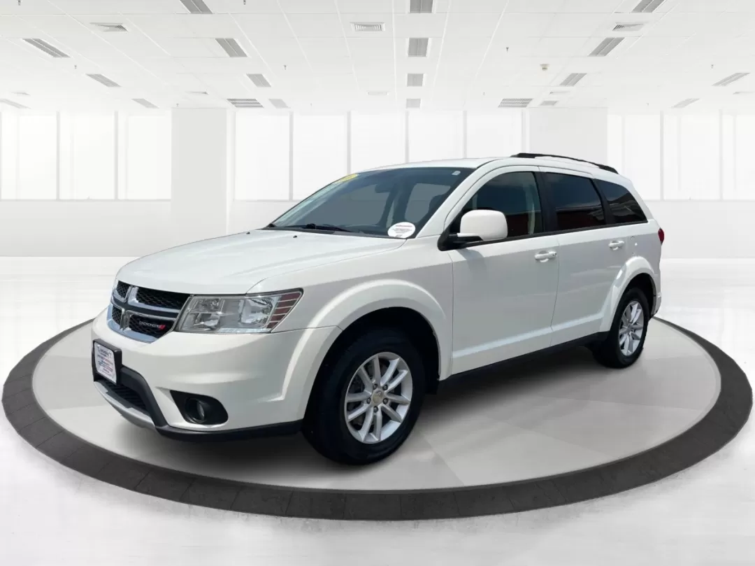 2016 Dodge Journey SXT (3C4PDDBG7GT) with an Pentastar 3.6L V-6 DOHC engine, located at 1230 East Main St, Xenia, OH, 45385, (937) 908-9800, 39.688026, -83.910172 - Photo#8