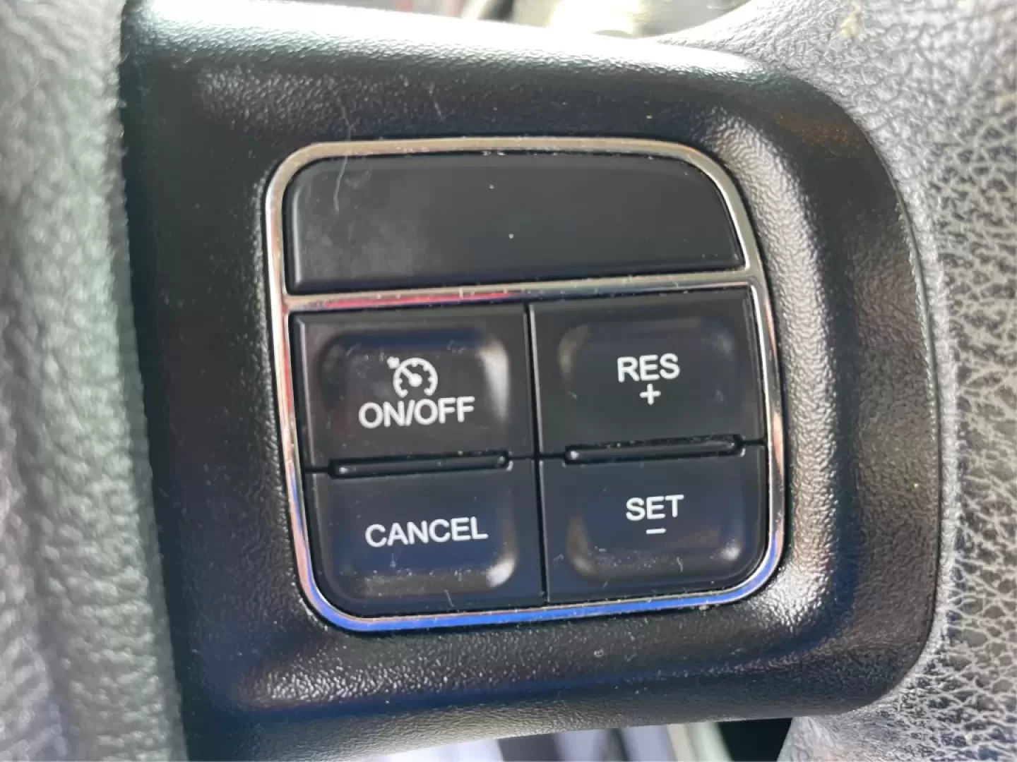 2016 Dodge Journey SXT (3C4PDDBG7GT) with an Pentastar 3.6L V-6 DOHC engine, located at 1230 East Main St, Xenia, OH, 45385, (937) 908-9800, 39.688026, -83.910172 - **Discover Your Next Adventure with the 2016 Dodge Journey SXT at Advantage Car and Credit!**<br /> <br /> Are you ready to elevate your family outings or weekend adventures? The 2016 Dodge Journey SXT is the ideal SUV for those seeking space, functionality, and comfort without breaking the bank. Wi - Photo#16